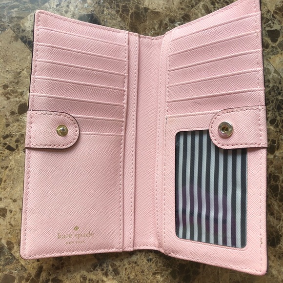 Kate Spade Large Bifold Wallet Pink - Picture 3 of 5